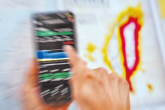 工商社论》对等关税对制造业的隐忧与启发─劳动市场观察