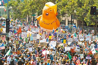 西裔不挺 川普支持率持續低迷