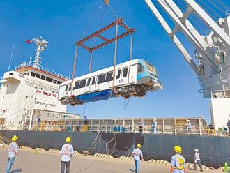 通車倒數 三鶯線29列車 全員到齊