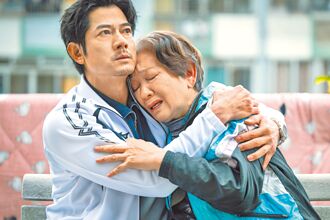 郭富城对戏鲍起静 感性忆亡母