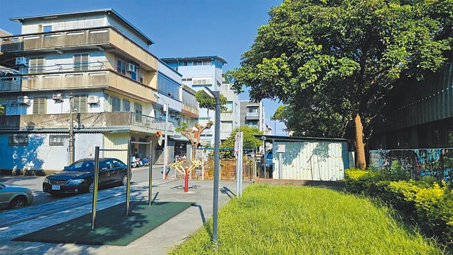 宜蘭縣羅東都市計畫公共設施用地通盤檢討通過內政部都委會審議，圖為「變1案」透過重劃取得綠地，以完善通學步道完整性。（宜蘭縣政府提供／李忠一宜蘭傳真）