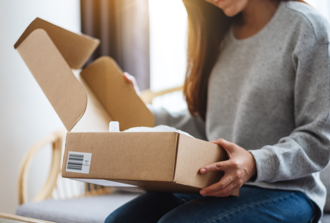 超商領包裹小心！警曝5字樣是詐騙：千萬別簽收