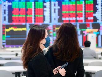 这檔月配高股息ETF配息季增幅逾200％   3檔今年以来报酬率逾10％