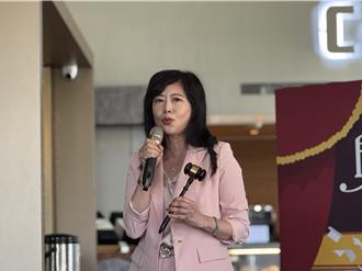 台南首辦「書富比拍賣」 請出正港拍賣官真實重現拍賣現場