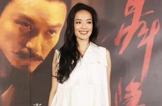 亂髮大姐開嗑雞腿竟是女神舒淇！黑眼圈崩壞模樣粉絲嚇壞