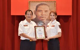 前藝人李燕捐贈救災器材　不忍消防出生入死貢獻善心