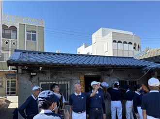 丹娜絲風災慈濟送暖 修繕工班助9弱勢家庭重建入厝