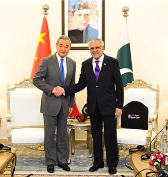 中巴外長戰略對話  王毅：打造中巴經濟走廊2.0「升級版」