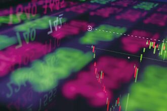 關稅攪局 股民8月樂觀情緒急凍