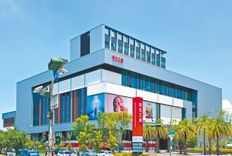 新光三越小北門店 七夕開幕