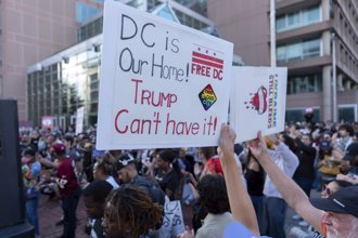 川普讚聯邦掃蕩華府犯罪成效驚人 要推行到其他美城市