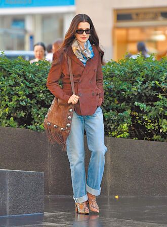 街拍造型貼近真實 高低價商品玩混搭