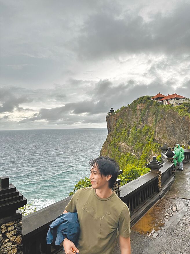 柏霖对峇里岛的印象相当强烈，对他来说，是个充满生命力的度假地点。（柏霖提供）