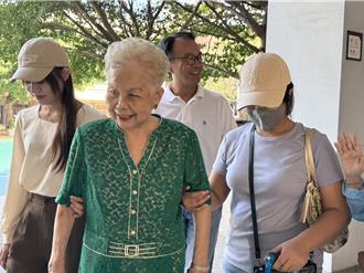 高虹安、柯媽先後完成投票！民眾喊加油