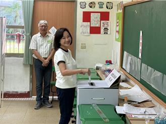黃仁勳稱「核能是很棒的選擇」　柯志恩：未來世界趨勢