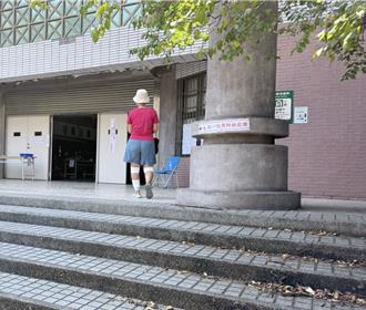 台中僅公投案選區 未見排隊人潮