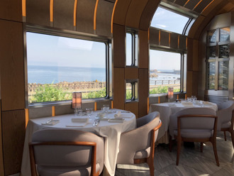 一趟60万 顶级列车「四季岛」罕见取消 因组员偷酒喝