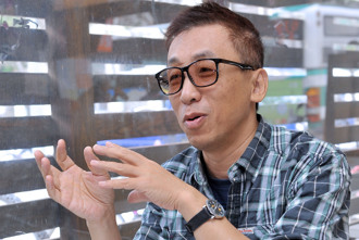 苦苓喊31︰0给绿教训「只要发钱」   网：小看台湾人智慧