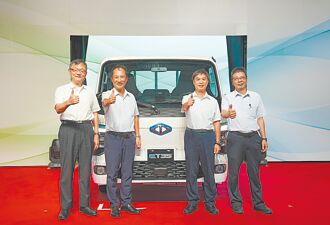 國產首輛電動商用車 量產