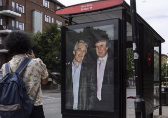 「我不知有客户名单」亿万淫魔前女友狱中揭秘 为川普洗刷嫌疑？