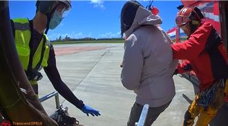 嘉明湖女山友疑突發高山症 空勤直升機救援送醫