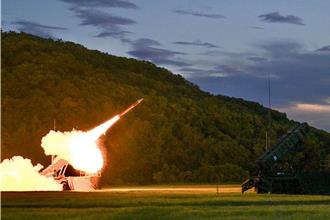 愛國者飛彈空中爆炸！前愛國者飛彈營長揭主因