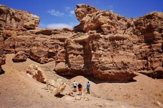 两岸看世界》野性的恰伦大峡谷