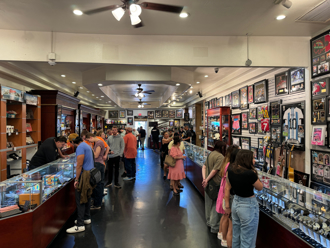 開學季撿便宜！ 美國當鋪生意夯爆 專家看了急示警