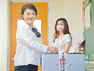 朱立倫突點名她接棒 盧秀燕今表態