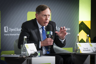 前中情局長直言 「普丁就是烏克蘭和平的障礙」