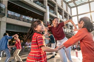國泰雲門隨行吧社區巡演 屏東王船文化館免費共舞