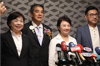 台中产业「雪崩式衝击」 面板停线劝退资深员工