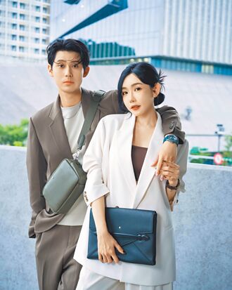 李玉璽、許允樂情侶裝大方放閃