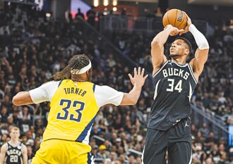 NBA》字母哥不提交易申請 表態留守公鹿