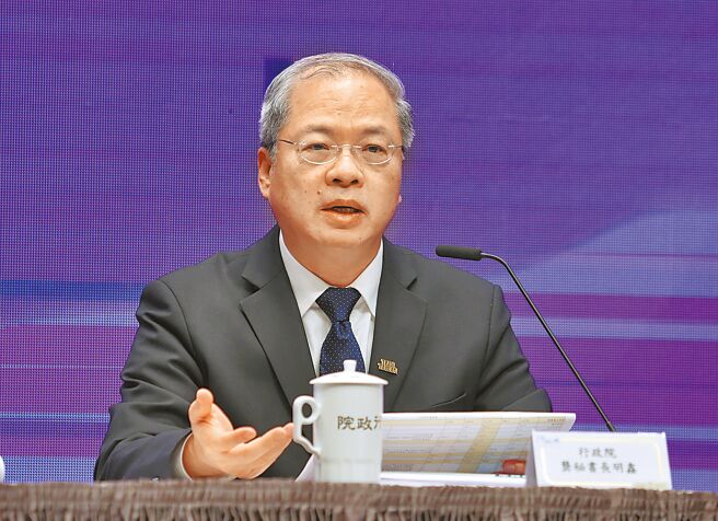经济部长郭智辉请辞获准，职缺将由现任行政院秘书长龚明鑫（见图）接任。（本报资料照片）