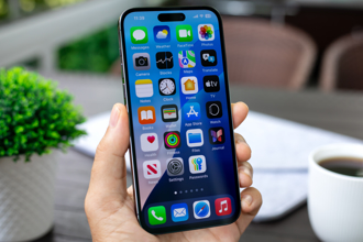 手機容量爆炸 妹子崩潰狂刪資料 3C達人教「9招秒瘦身」