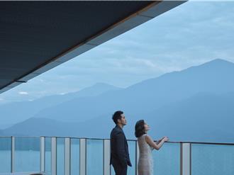 与三丽鸥同眠、住房送门票、相依赏湖景  饭店推特色住房助攻恋情