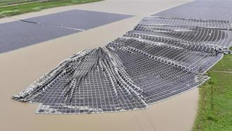 廢光電板可溯源？藍委轟2部會沆瀣一氣：根本超思案翻版