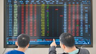 陸股振作 A股市值型ETF出色