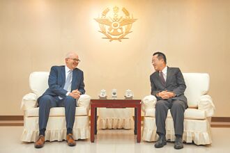 大罷免「31：0」AIT秒出手   旅美教授揭：美國只在乎1事