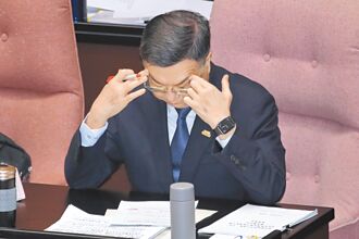 柯志恩批不改小圈圈陋習 游盈隆促藍白組閣