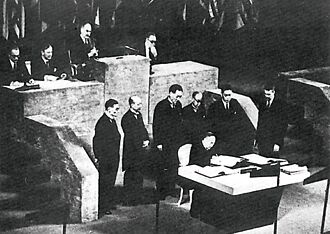 金陵王氣黯然收 打開台灣地位問題的潘朵拉盒子