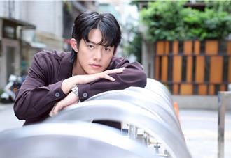 余杰恩高中想戀愛耍帥總失敗　盼「小奶狗」進化成「大狼狗」