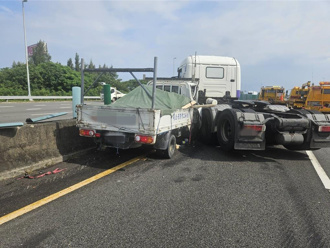 國3北向後龍段3車連環撞！疑前方車輛減速釀禍 4人傷送醫