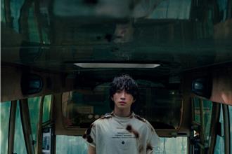 邱鋒澤沉澱1年改頭換面   爆喜訊 「處在人生馬拉松中」