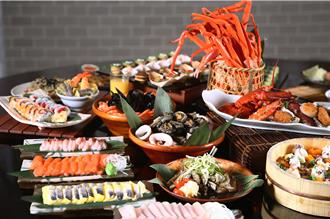 4人吃Buffe1人免费、再抽总套住宿券  台北万豪周年庆好康诱客