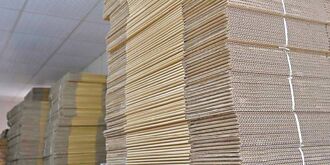 工紙三雄吹漲風 中越補漲、台再等等