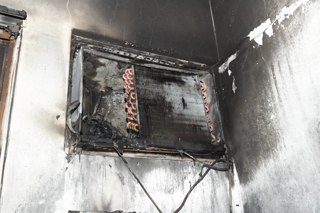 天气炎热冷气机起火案件频传，消防局呼吁请民眾多加防范。(翻摄画面)