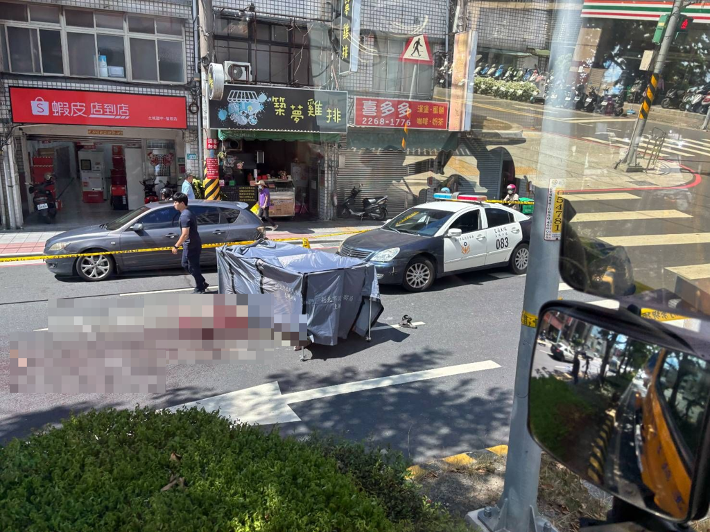 新北土城28日下午發生一起行人死亡車禍。（民眾提供）