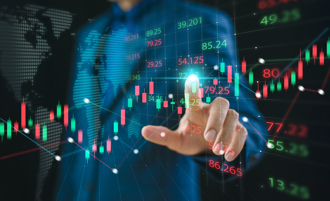 全球富豪都在買什麼？ 揭密巴菲特等3位大佬的3檔「致富股」